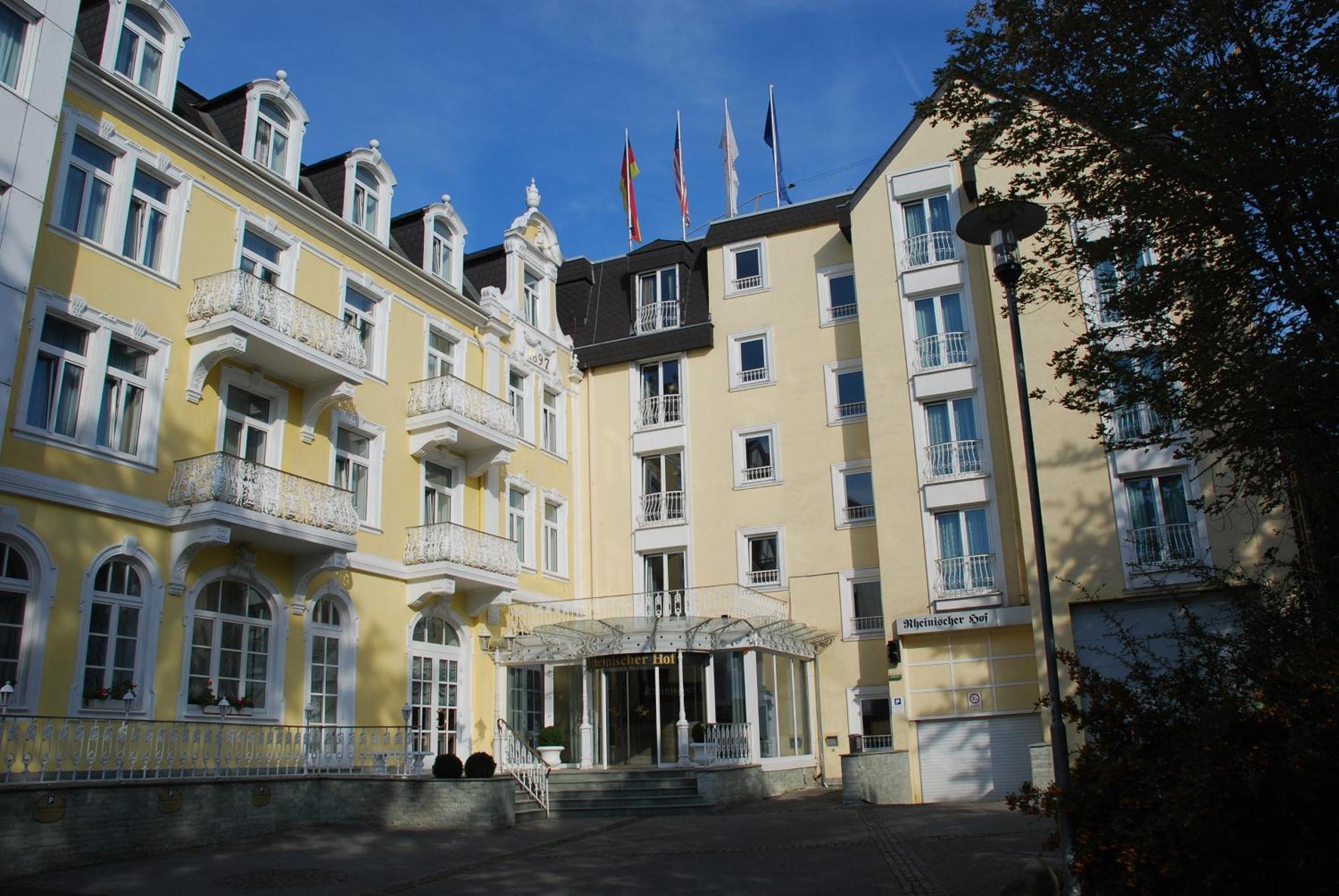 Hotel Rheinischer Hof Bad Soden Бад-Зоден-ам-Таунус Екстер'єр фото